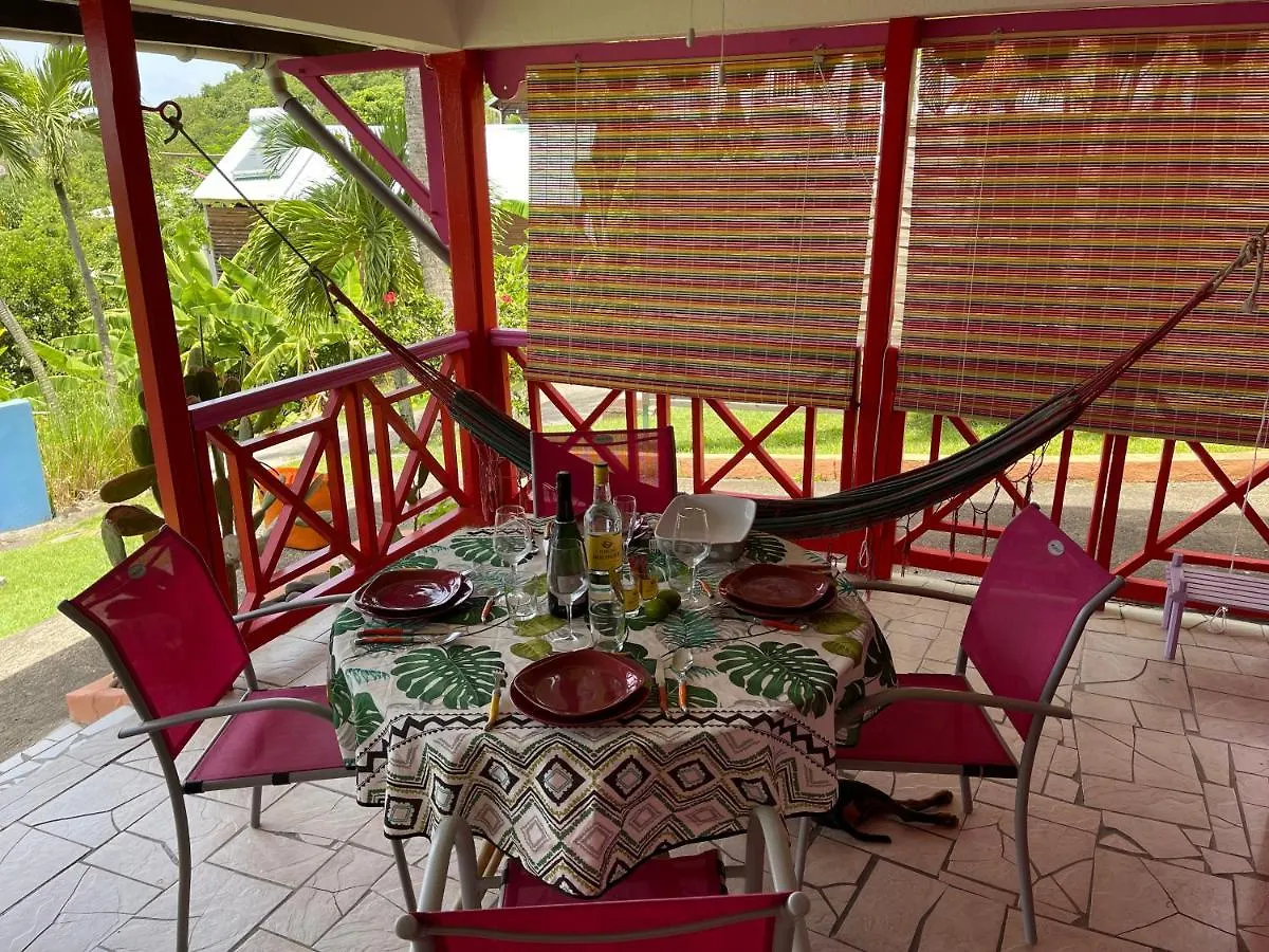 Nyaraló Le Nid Tropical Villa Bouillante